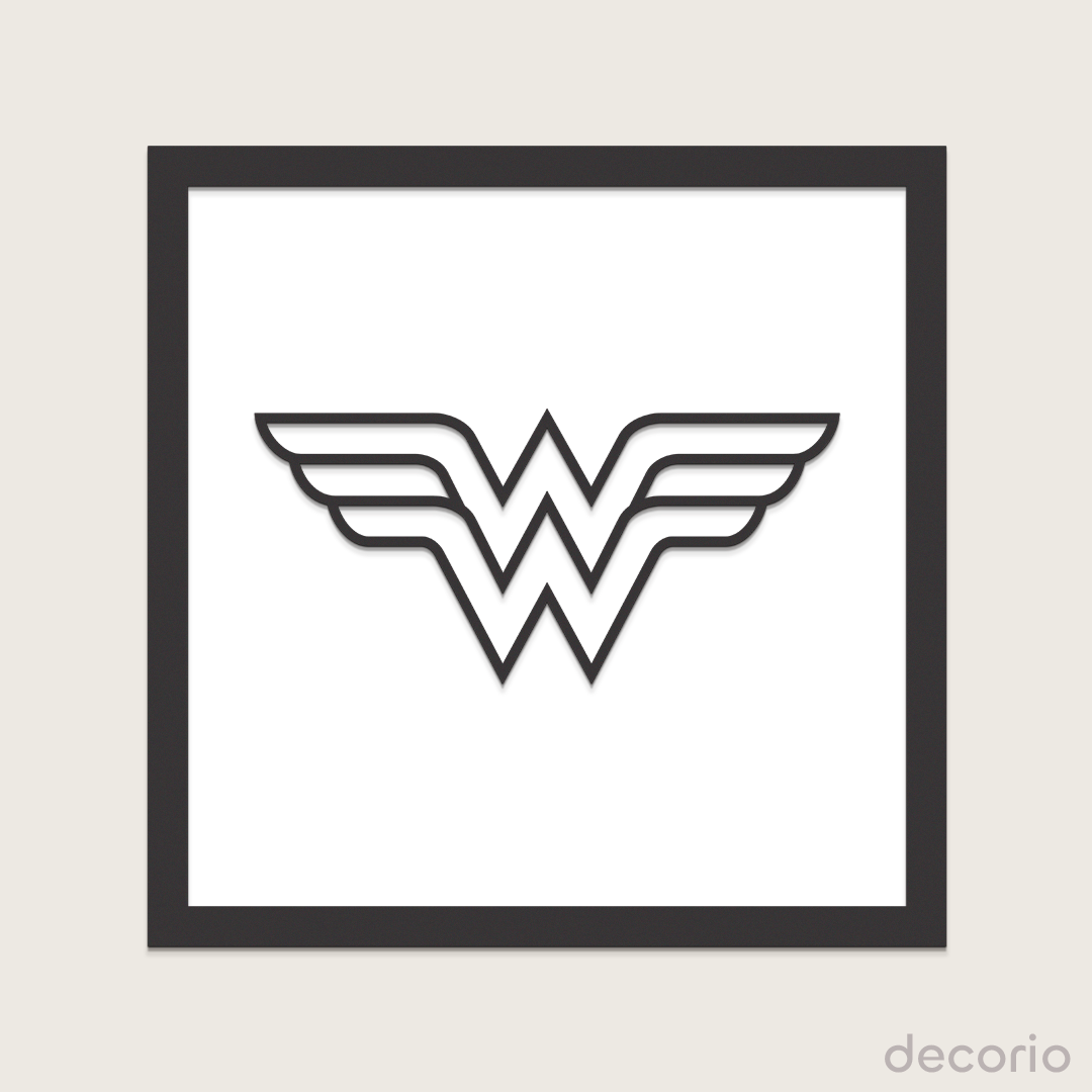 Mujer maravilla doble capa (base blanca)
