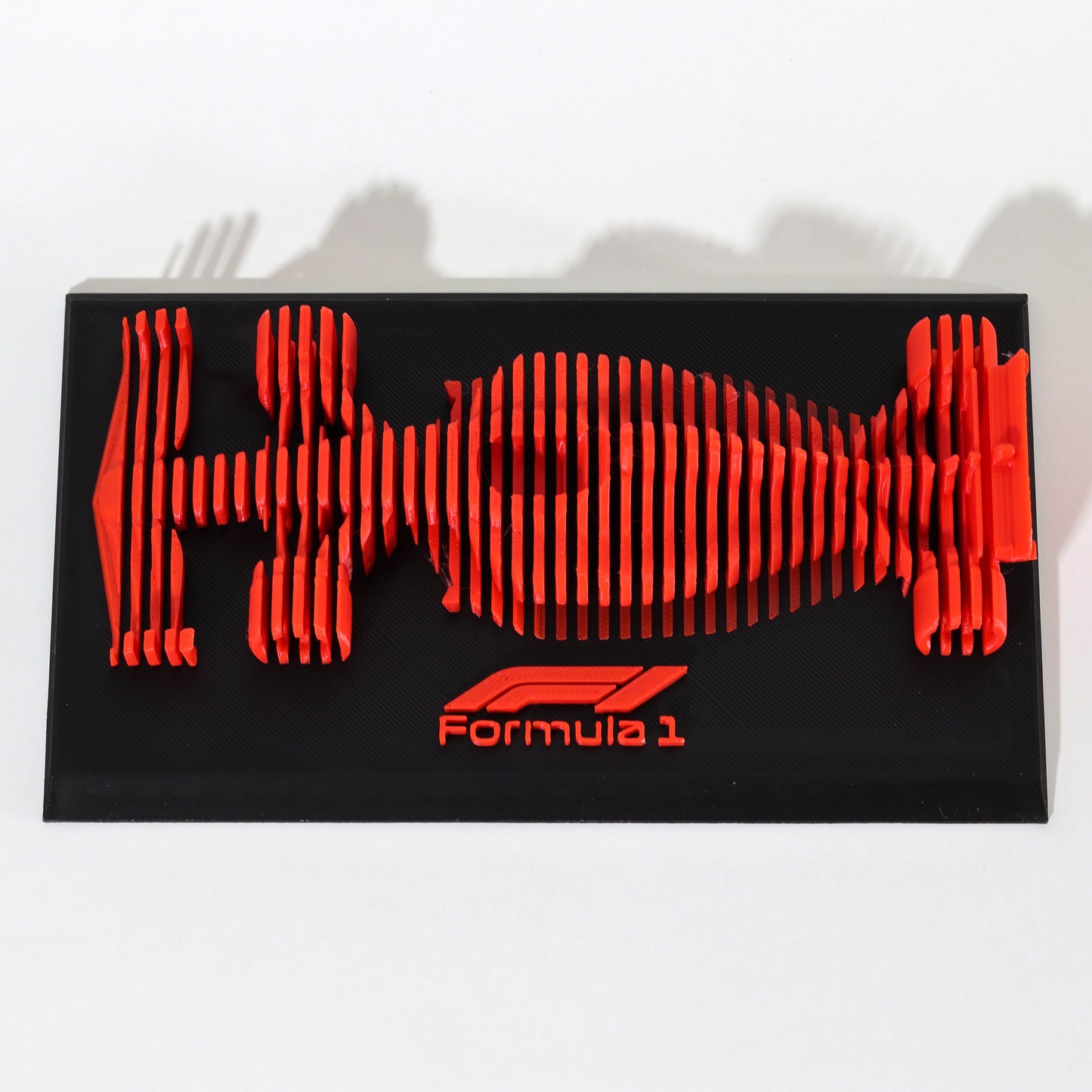 Escultura Auto F1 por Capas